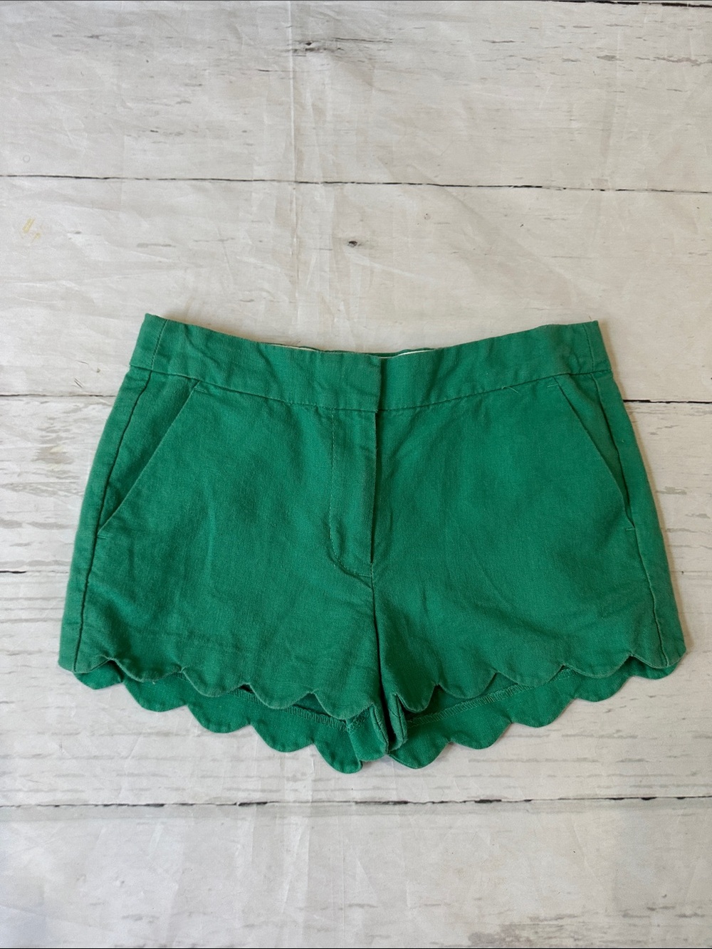 Crewcuts Green Scallop-Hem Girls' Shorts size 10 linen